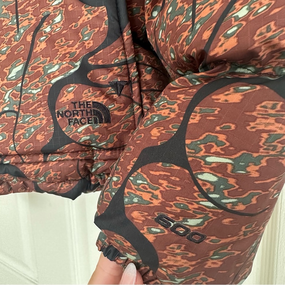 NWT The North Face Women's Printed Sierra Down Short Jacket XS - Picture 10 of 12